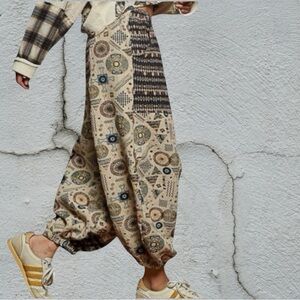 POL Multicolor Tapestry Balloon Pants